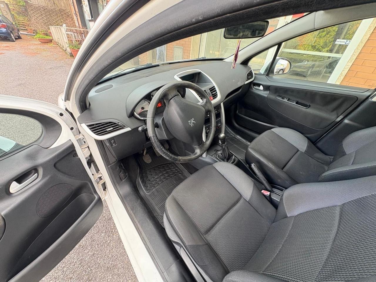 Peugeot 207 sw CON 12 MESI DI GARANZIA COMPLETA !!!!