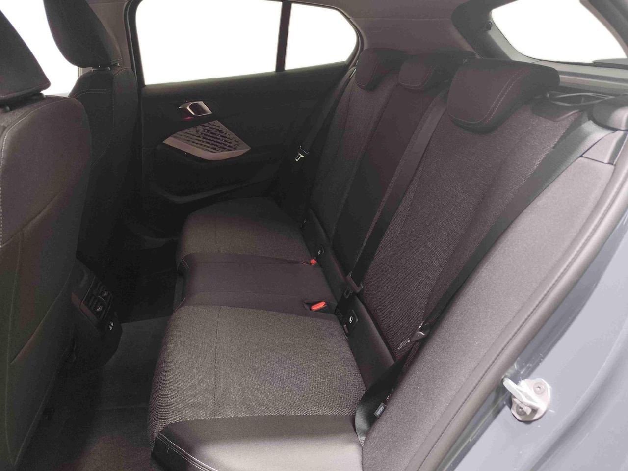 BMW Serie 1 118d MSport Design