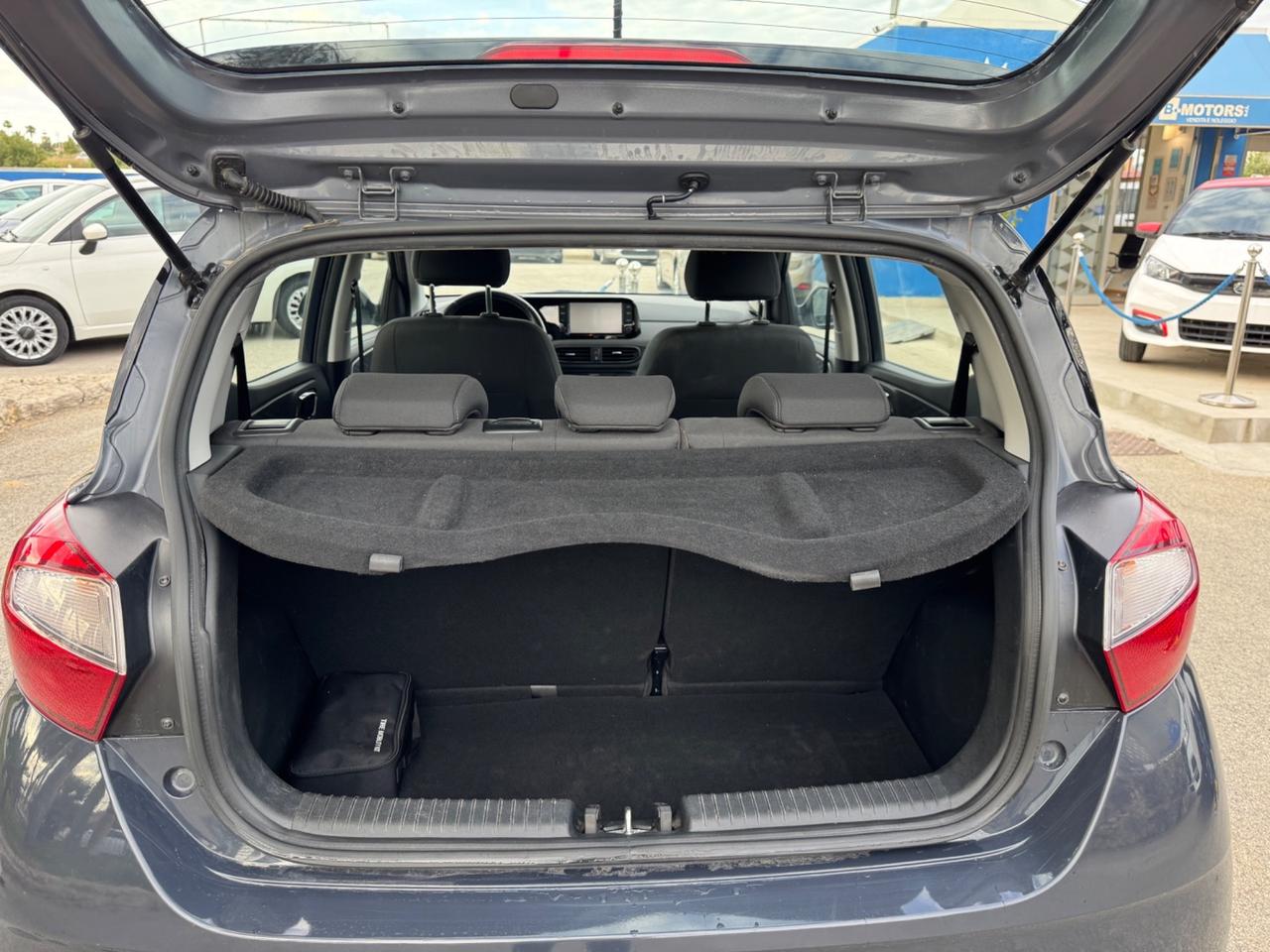Hyundai i10 1.0 MPI Advanced
