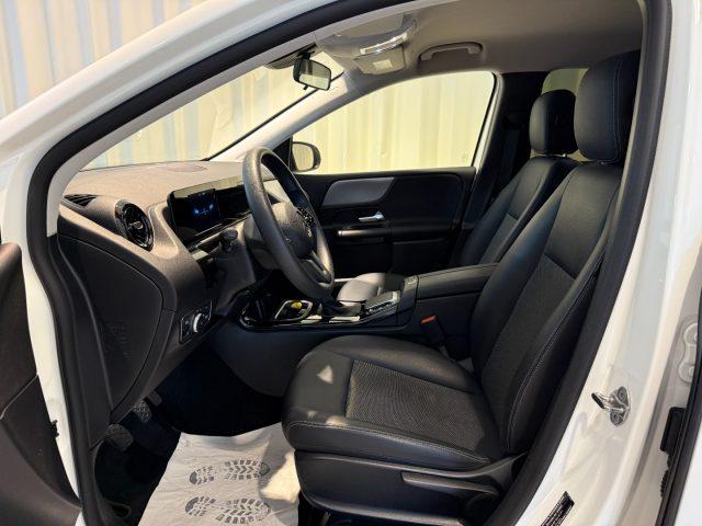 MERCEDES-BENZ B 180 d Assist Radio Park Assist Clima