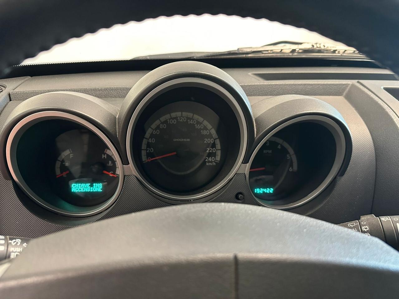 Dodge Nitro 2.8 CRD DPF SXT 4WD Street Edition