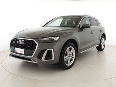 40TDI 204CV quattro S tornic S line