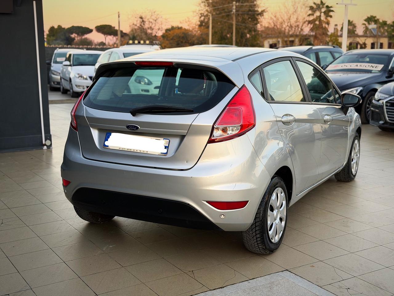 Ford Fiesta 1.5 TDCi 95CV 5 porte Titanium Garanzia 12 Mesi