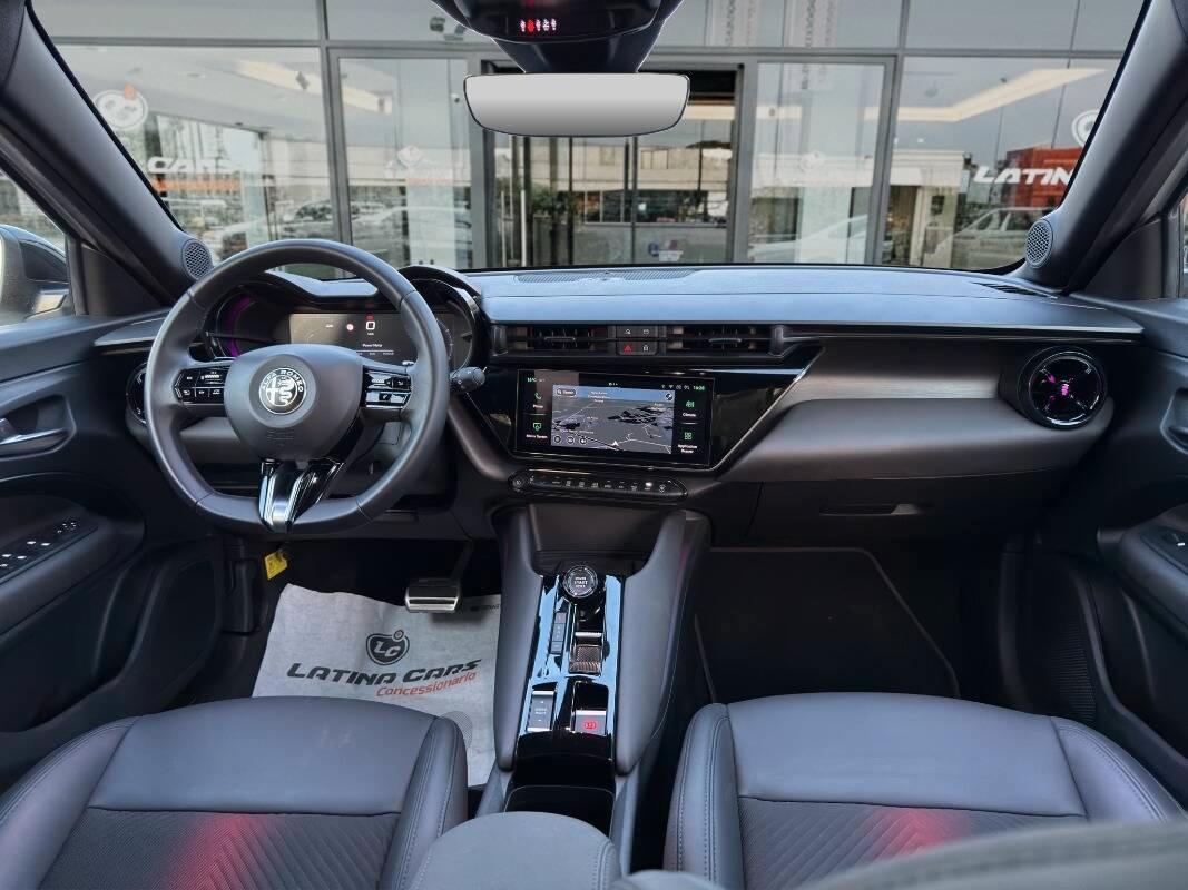 Alfa Romeo Junior 1.2 ibrida 145cv edct6 Con NAVIGATORE & TELECAMERA