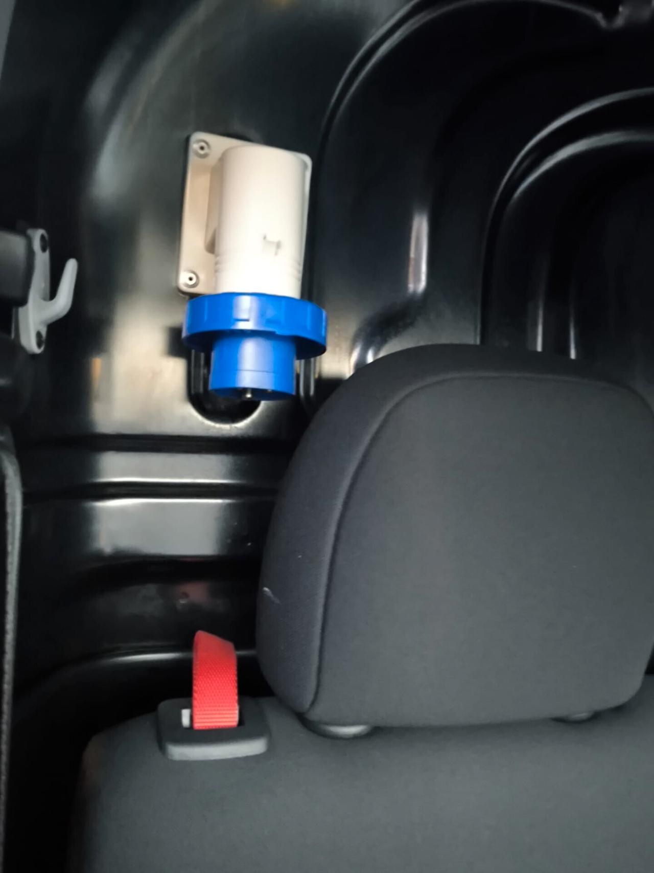 Fiat Doblò 1.6 Multijet Isotermico Coibentato con Frigo ATP 2028