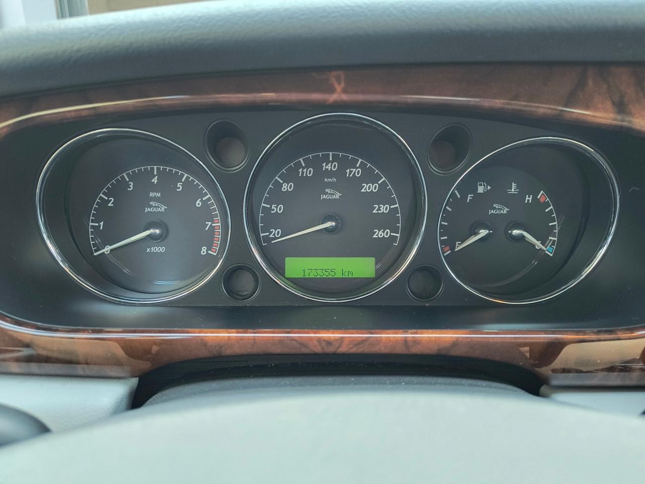 Jaguar XJ6 3.0 V6 Benzina Automatico
