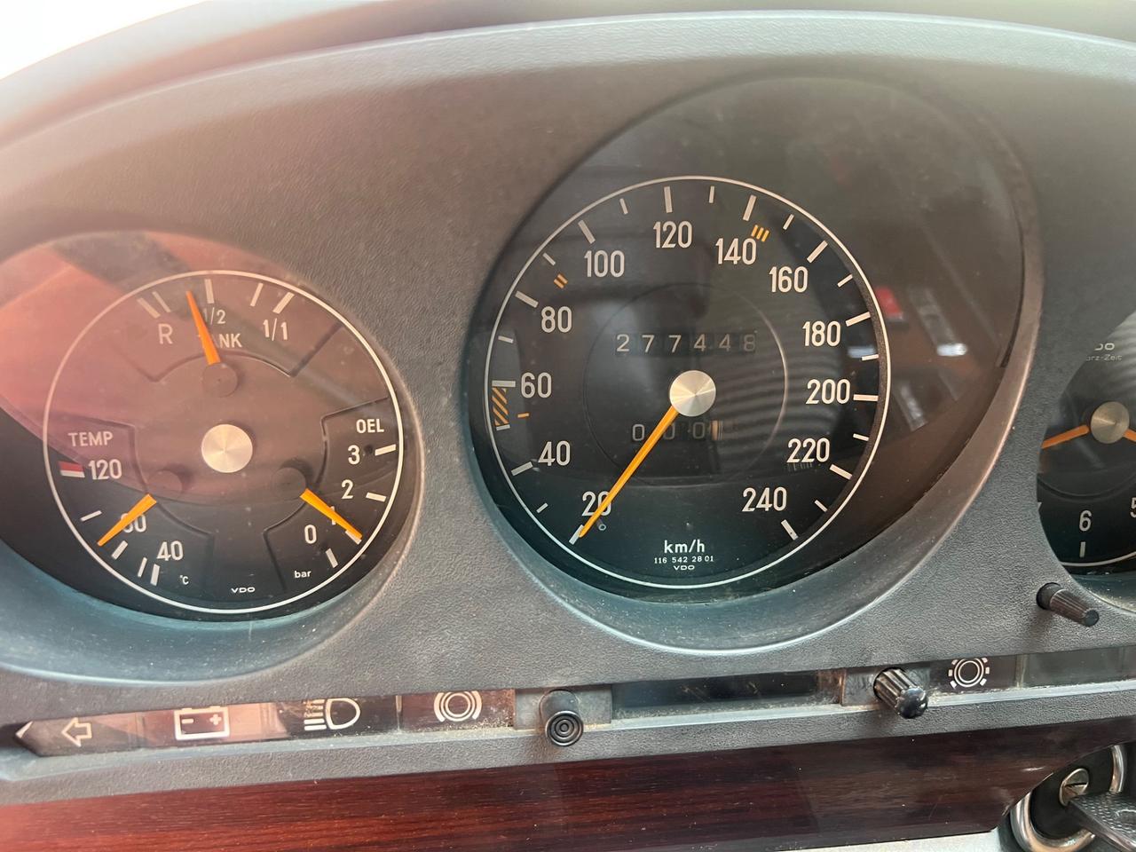 Mercedes-benz 280 se