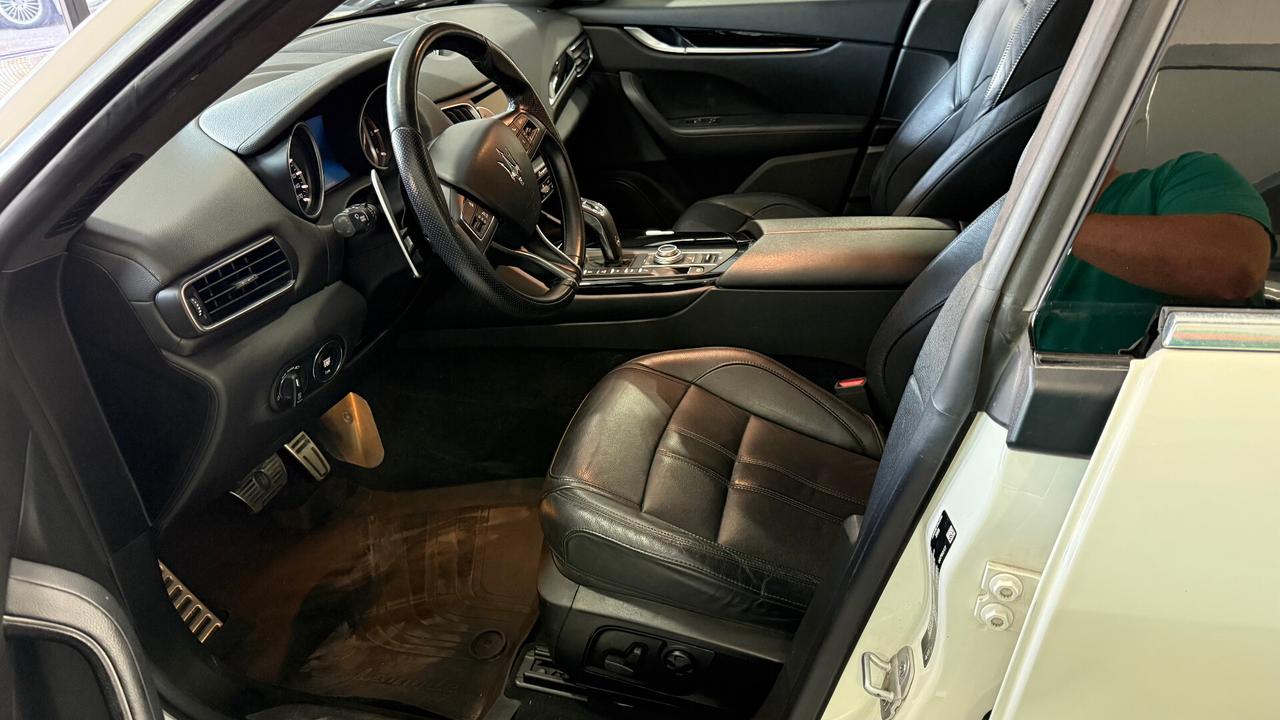 Maserati Levante V6 Gransport
