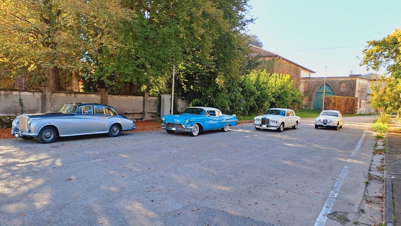 Bentley S2 RHD