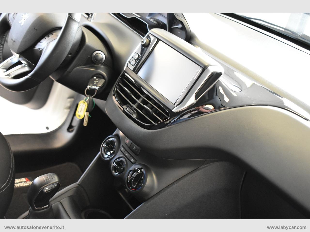 PEUGEOT 208 PureTech 82 S&S 5p. Allure