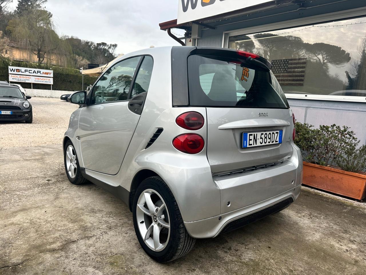 Smart ForTwo 1000 52 kW pulse SERVOSTERZO