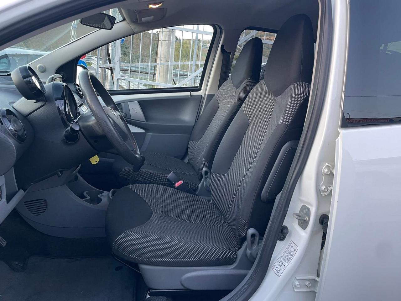 Toyota Aygo 1.0 5 porte