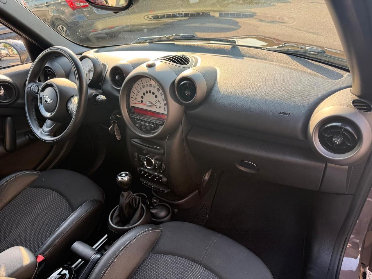 Mini Cooper Countryman 1.6