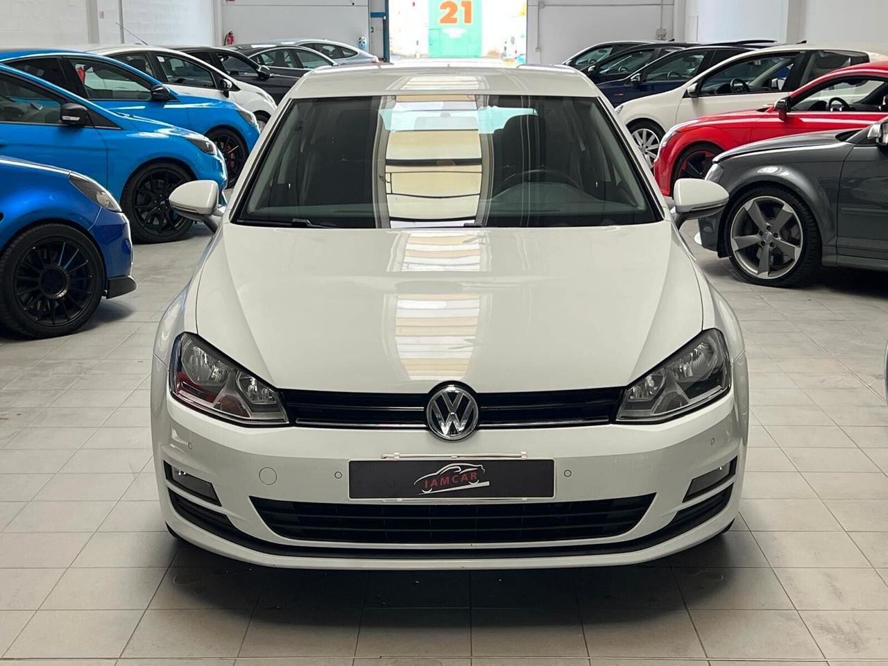 Volkswagen Golf 1.6 TDI DSG 5p. PER NEOPATENTATI CAMBIO AUTOMATICO