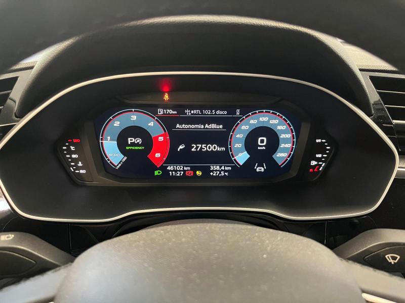 Audi Q3 Sportback 35 2.0 tdi Identity Black s-tronic