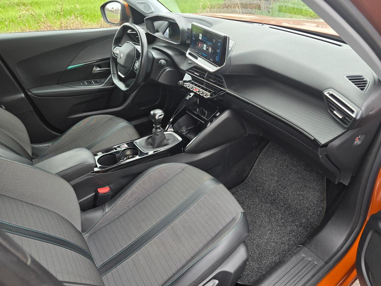 PEUGEOT 2008 130cv GT EURO 6