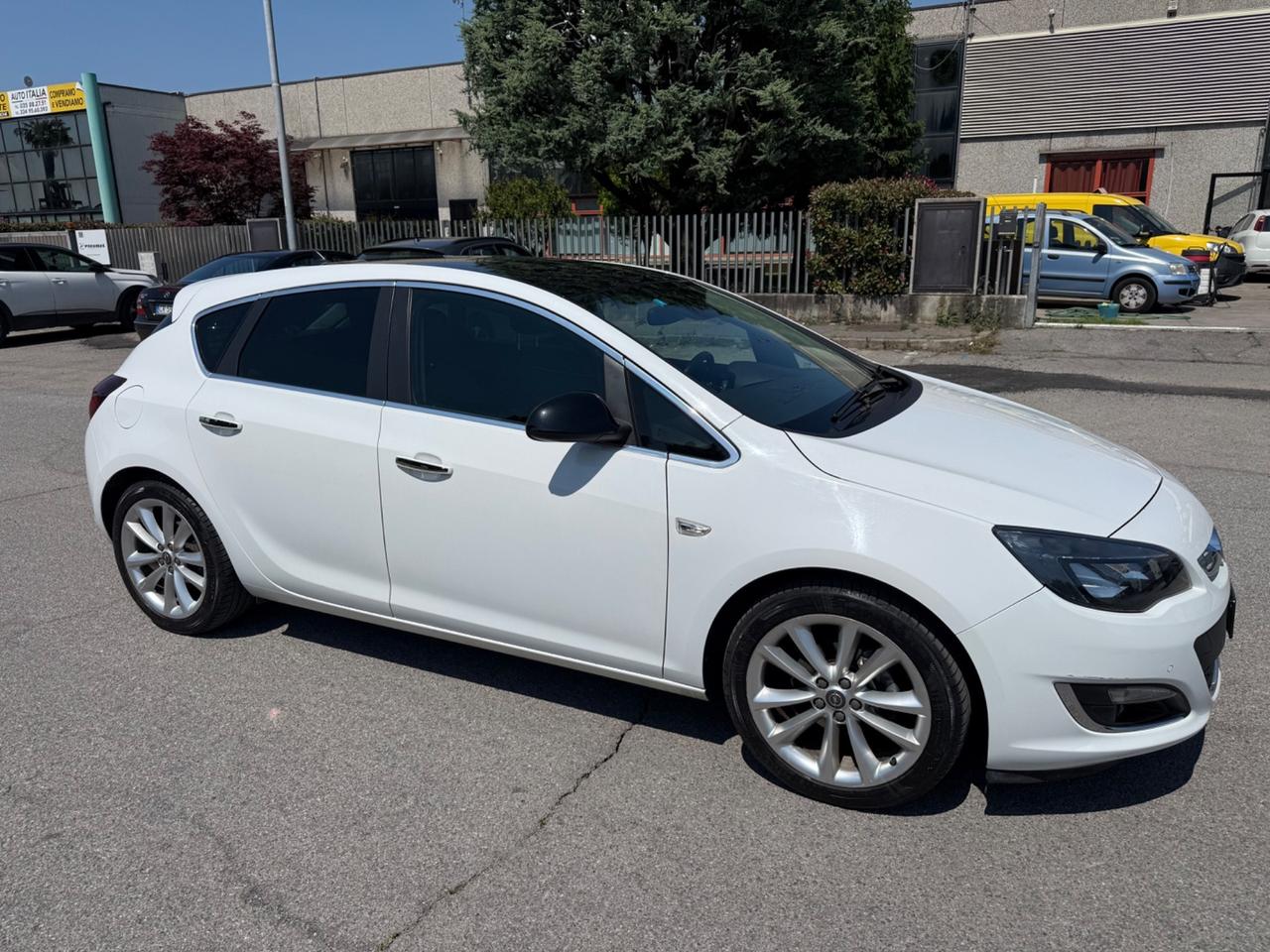 Opel Astra 1.4 Turbo 120CV 5 porte Cosmo
