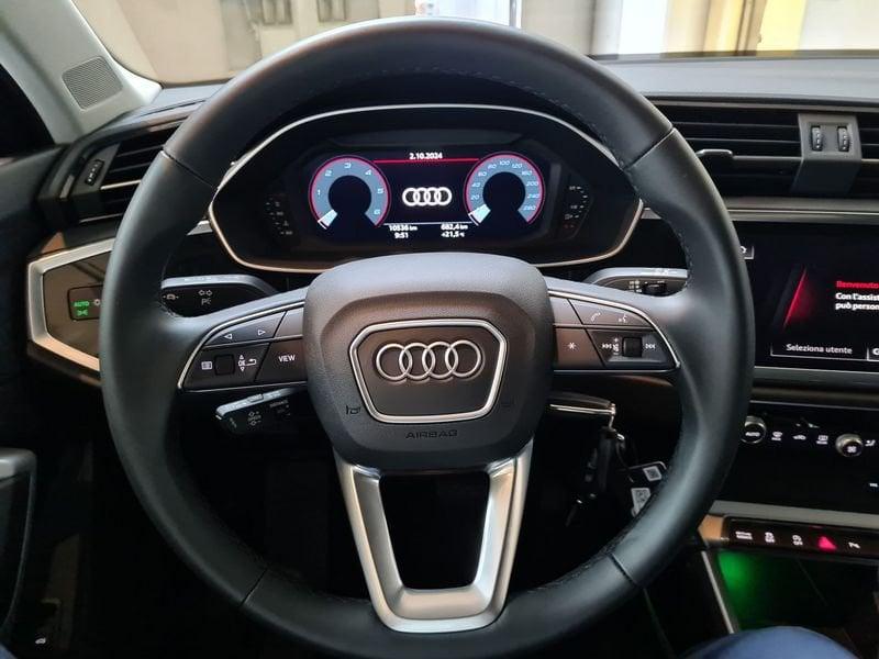 Audi Q3 35 TDI S tronic Identity Black!NAVI!CAR PLAY!