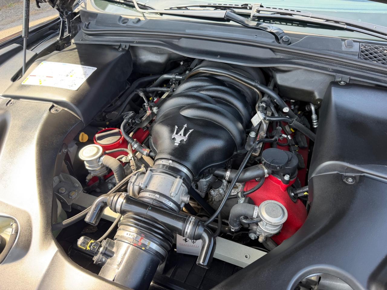 Maserati GranTurismo 4.7 V8 S kit MC Stradale f1