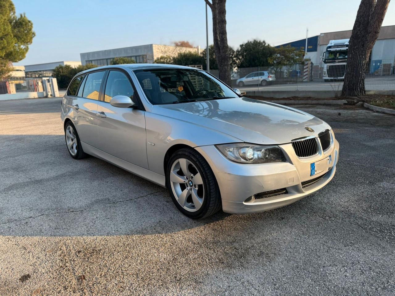 BMW 320 2.0 D 2006 12 MESI DI GARANZIA