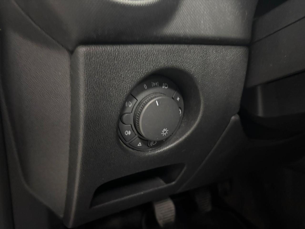 Opel Corsa 1.2B X NEOPATENTATI 2009