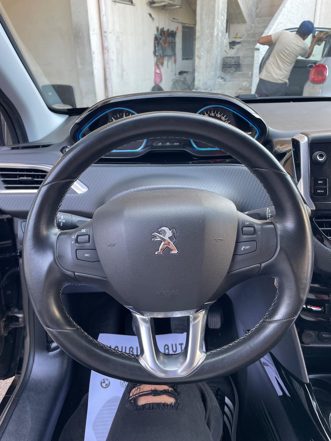 Peugeot 2008 BlueHDi 120 S&S Allure