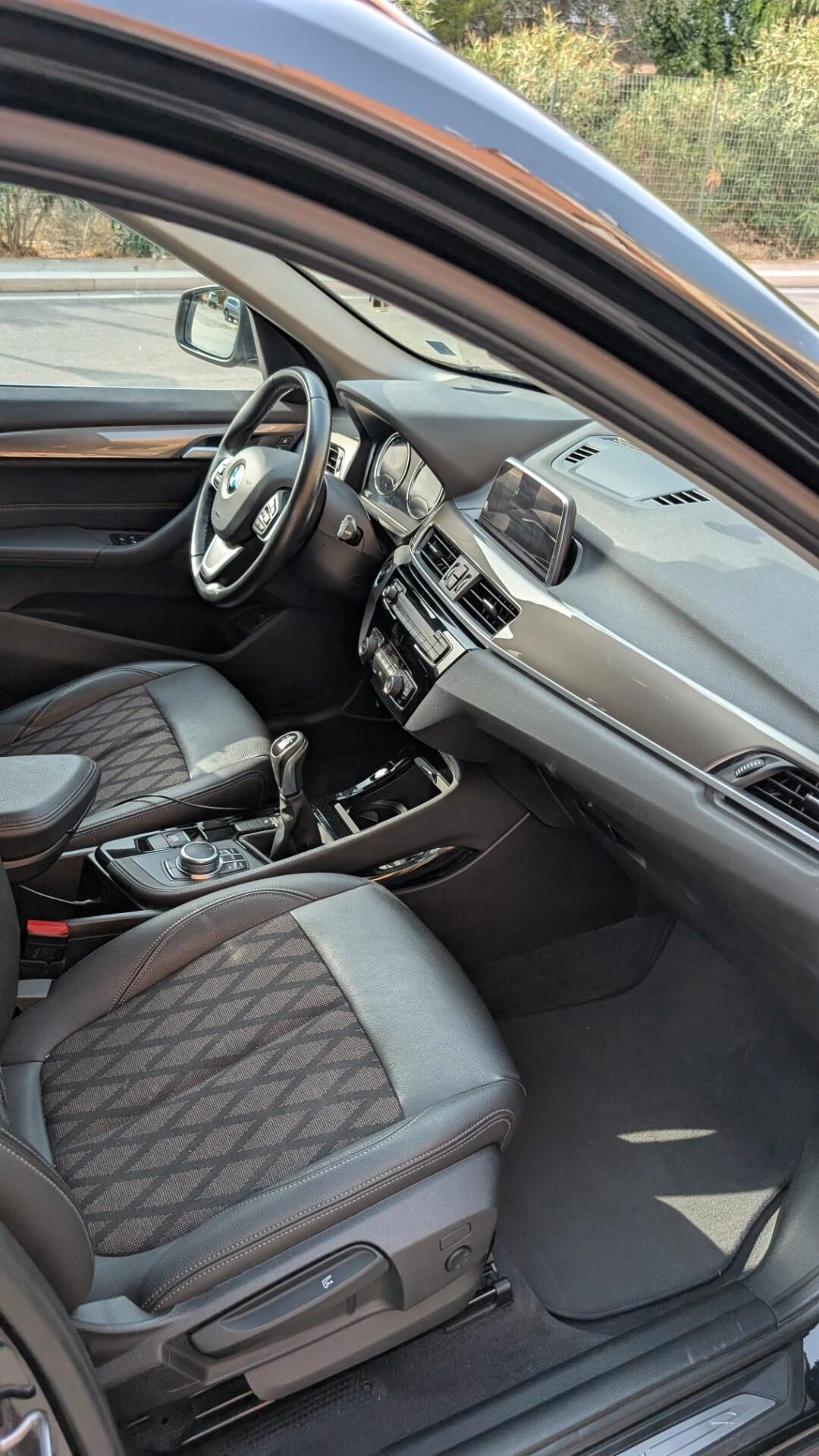 Bmw X1 sDrive16d xLine *FULL OPTIONAL*