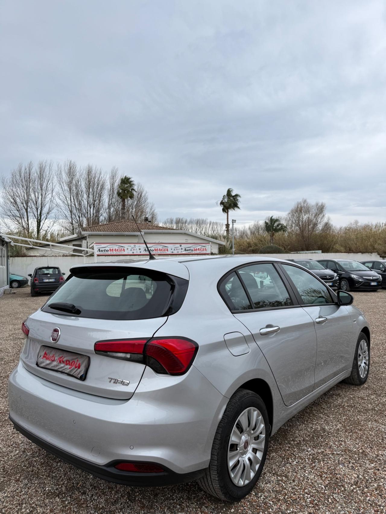 Fiat Tipo 1.6 Mjt S&S 5 porte Easy
