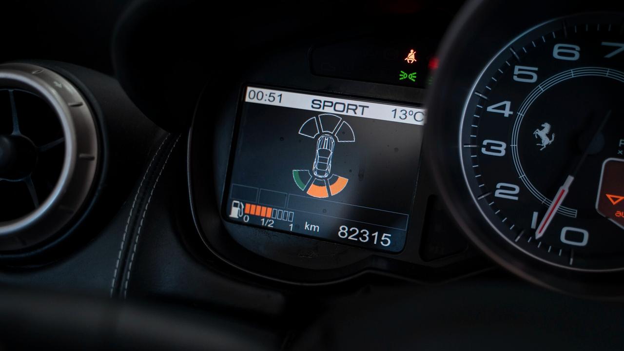 Ferrari California 4.3 DCT CABRIO CARBOCERAMIC 20" *SERVICE FERRARI*