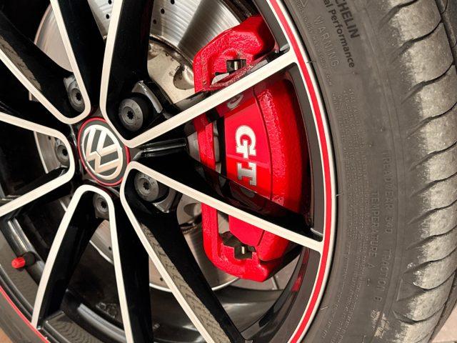 VOLKSWAGEN Golf GTI 2.0 TSI TCR Akrapovic DSG Service VW