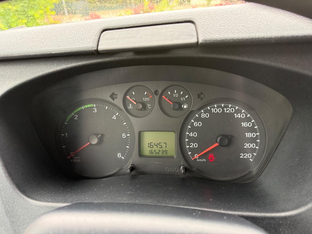 Ford transit 9 posti