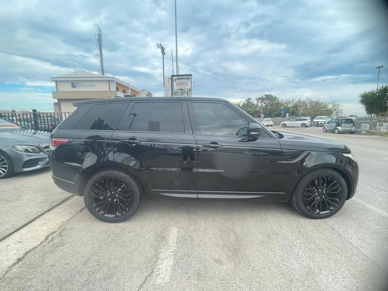 Land Rover Range Sport 3.0 TDV6 SE
