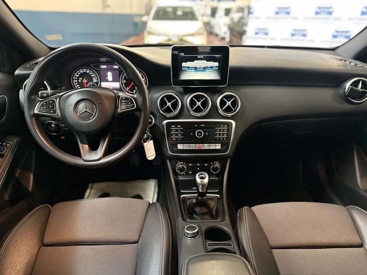 Mercedes-benz A 160 d Sport/2017/okneopatentati/