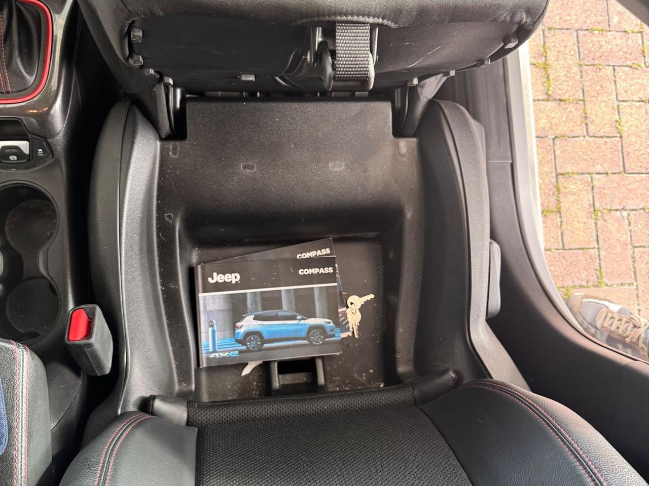 Jeep Compass Trailhawk 1.3 T4 PHEV