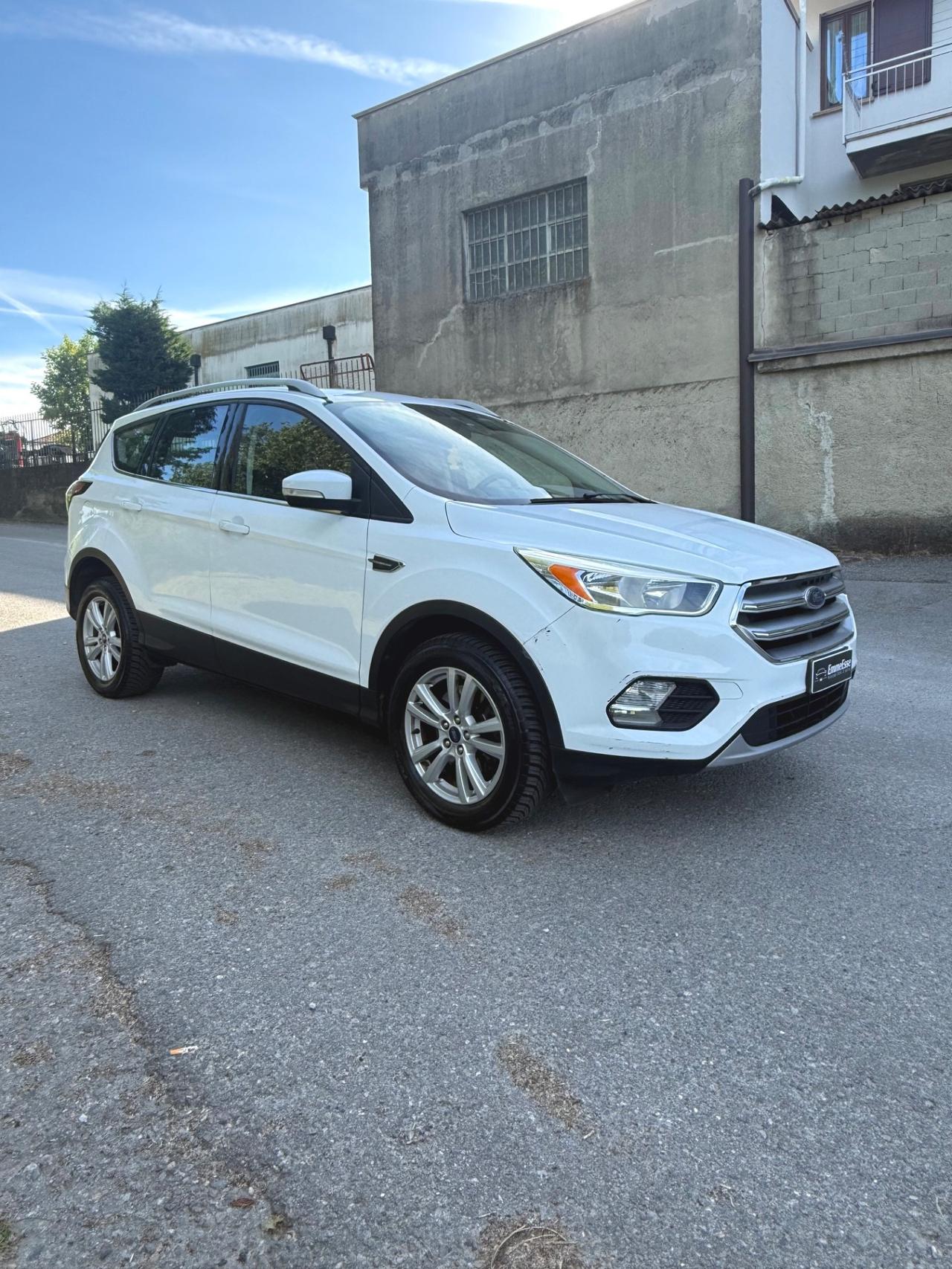 Ford Kuga 1.5 TDCI 120 CV Titanium
