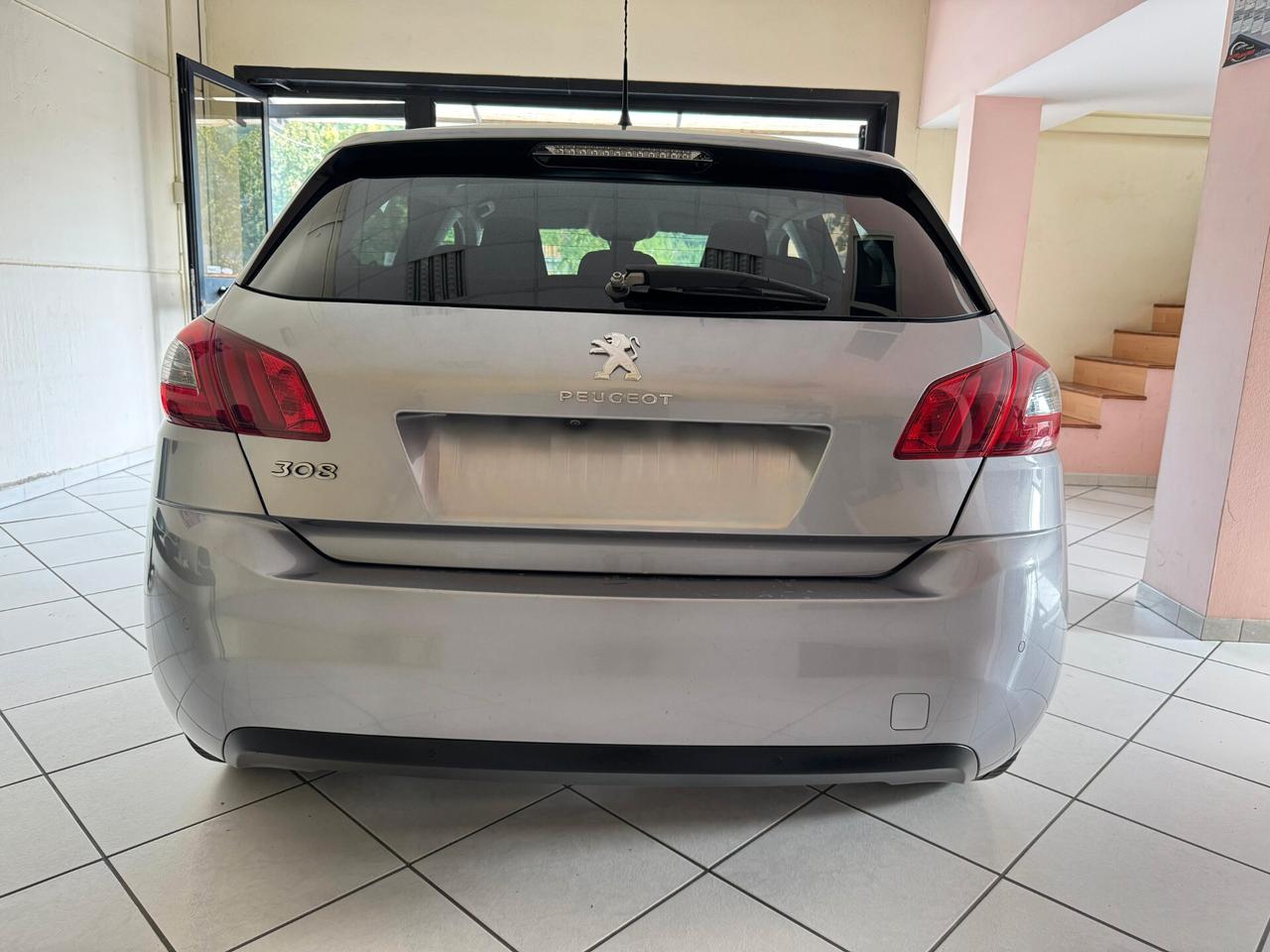 Peugeot 308 PureTech Turbo 130 S&S Allure