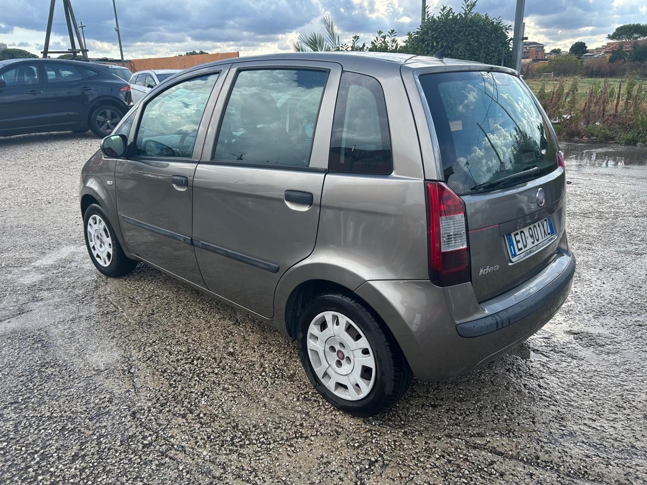 Fiat Idea 1.4 Active PLUS