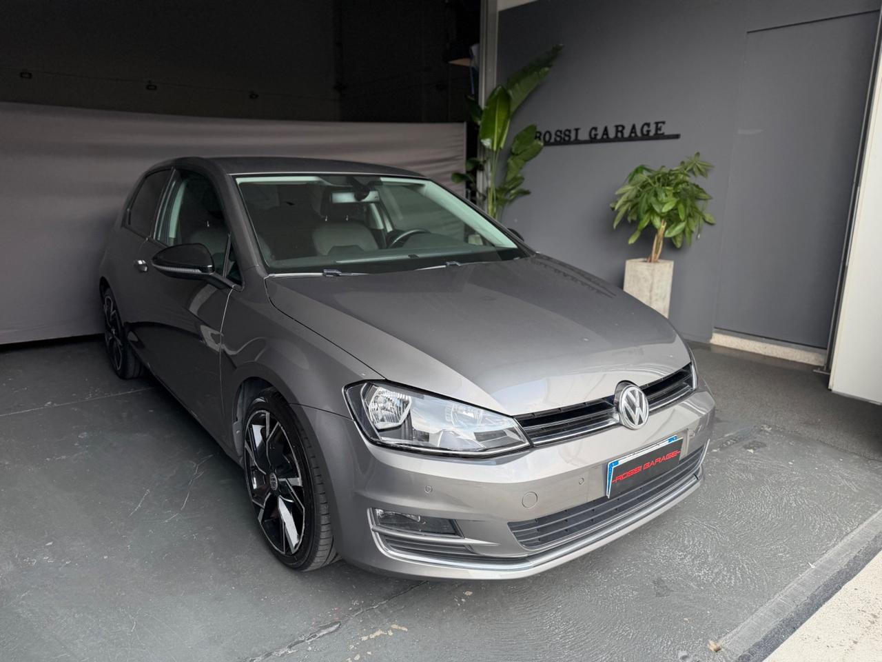 VOLKSWAGEN GOLF 1.6 TDI 110 CV DSG 3P. SPORT EDITION BLUEMOTION TECH.