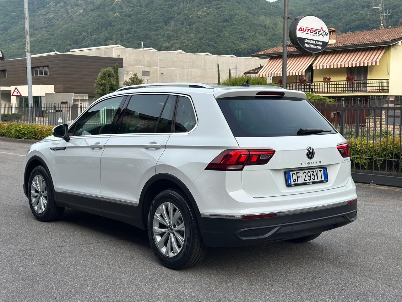 Volkswagen Tiguan 2.0 TDI 150 CV SCR DSG Elegance