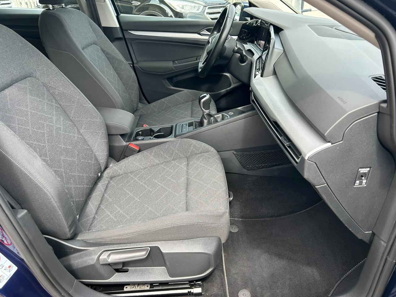 VW GOLF VARIANT 2.0 TDI 116CV Life - GANCIO TRAINO