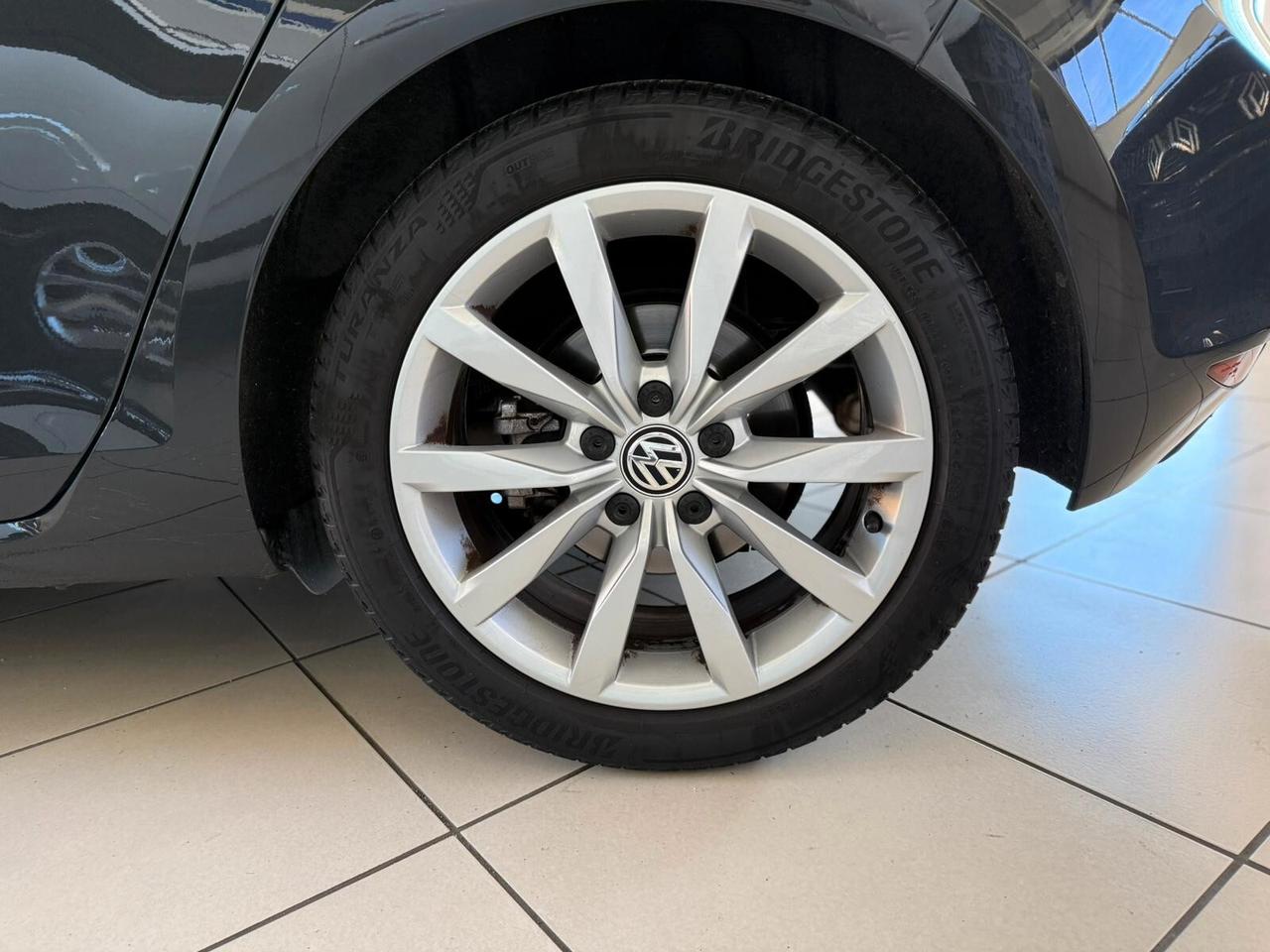 Volkswagen Golf 2.0 TDI 5p. Highline BlueMotion Technology