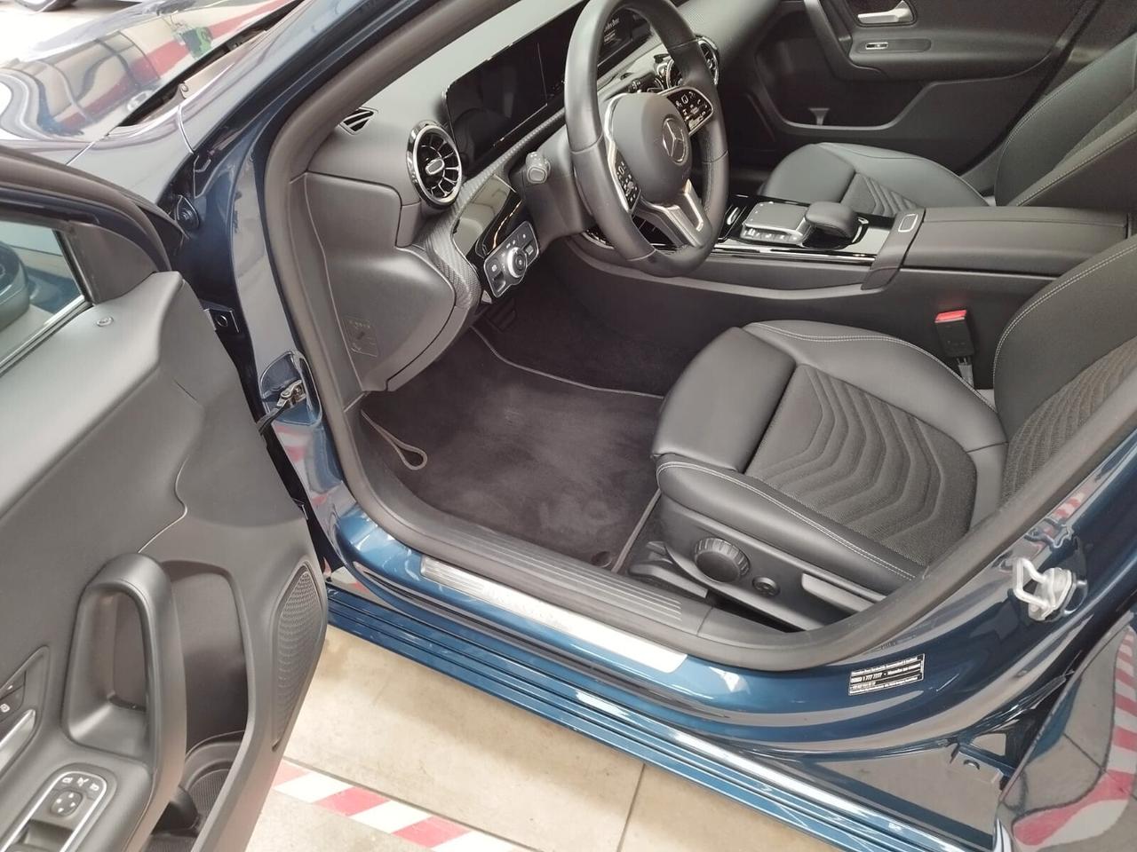 Mercedes-benz A 180 A 180 d Automatic Premium