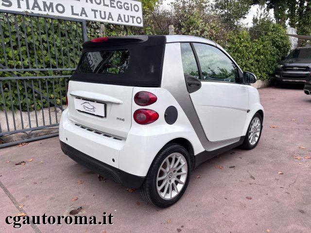 SMART ForTwo 1000 52 kW MHD CABRIO-SERVOSTERZO