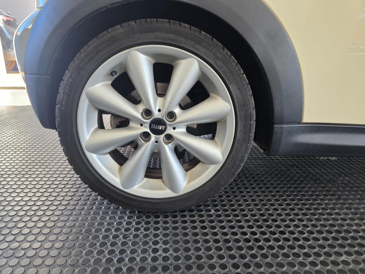 Mini 2.0 16V Cooper D AutOM 108000km FINANZ