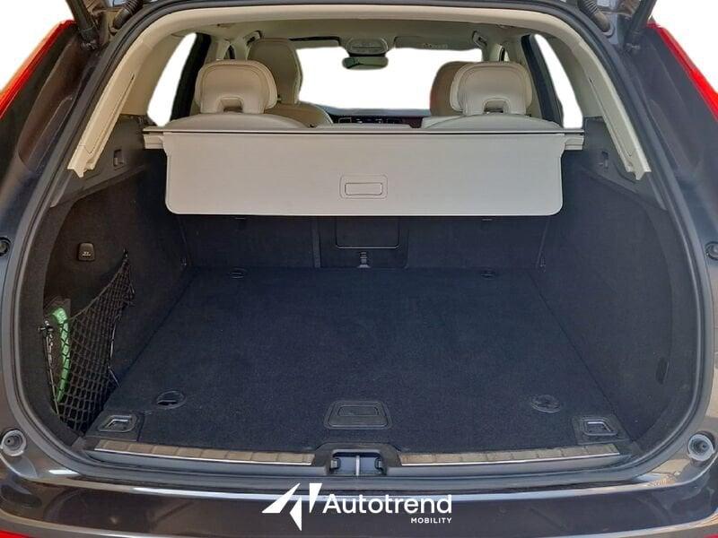 Volvo XC60 B4 197+14 CV AWD Mild Hybrid Diesel Automatico Plus Bright N1 Autocarro