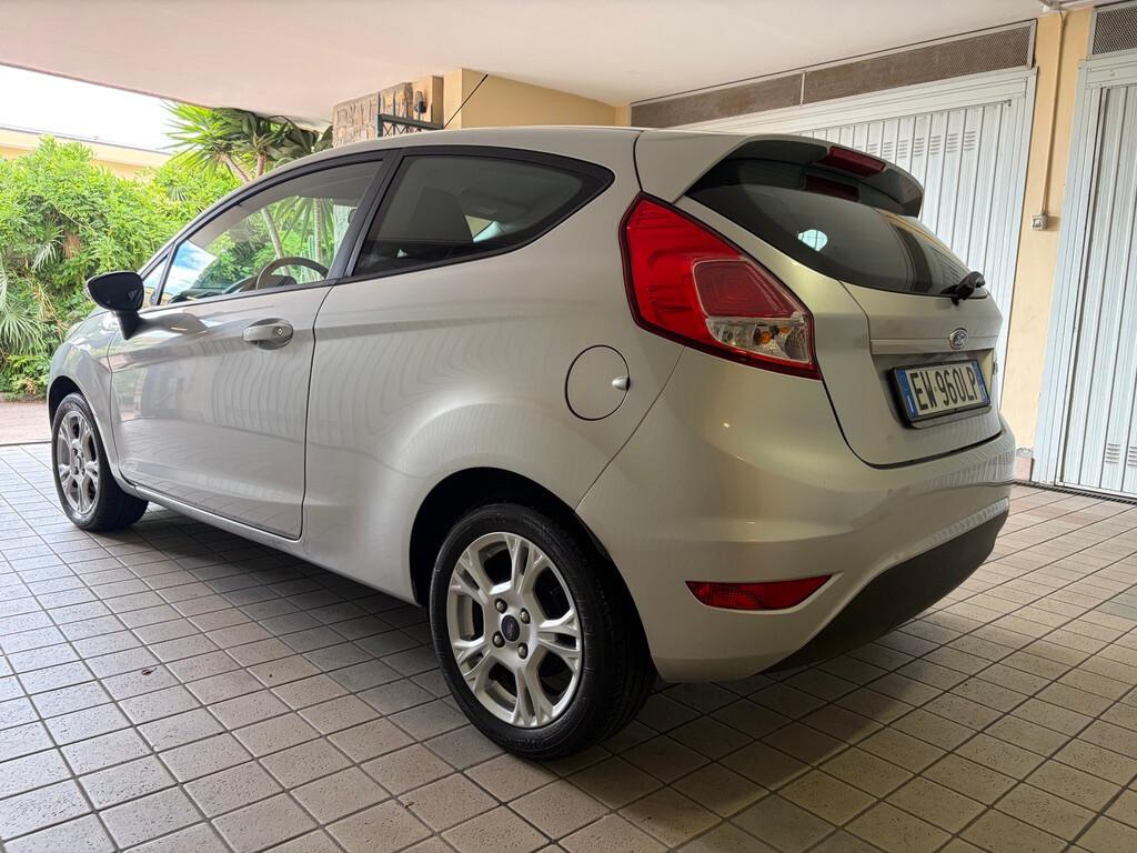 Ford Fiesta 1.5 TDCi 75CV 3 porte