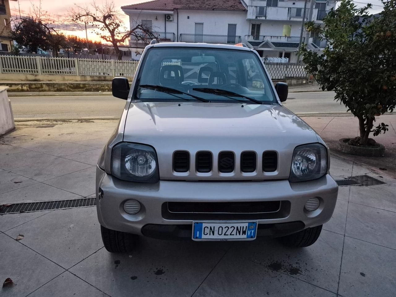 Suzuki Jimny 1.3i 16V cat 4WD JLX