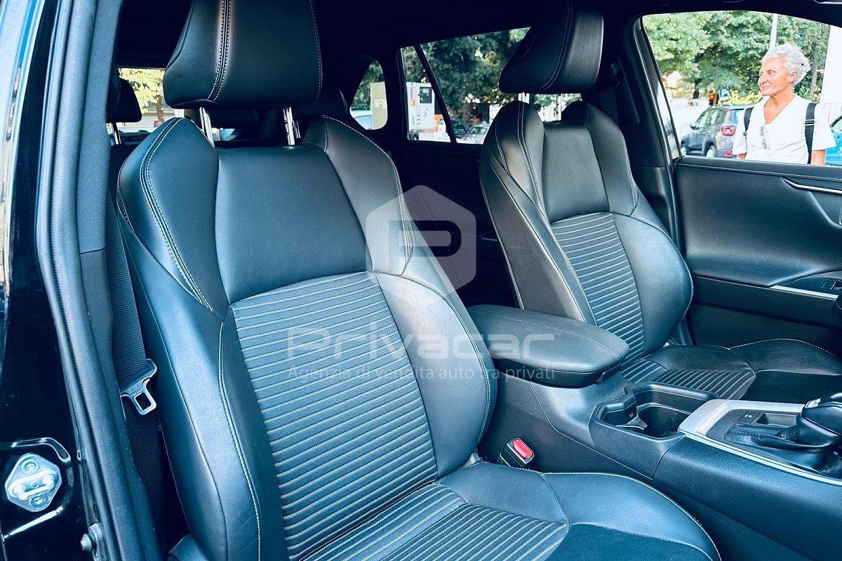 TOYOTA RAV4 2.5 HV (218CV) E-CVT 2WD Black Edition