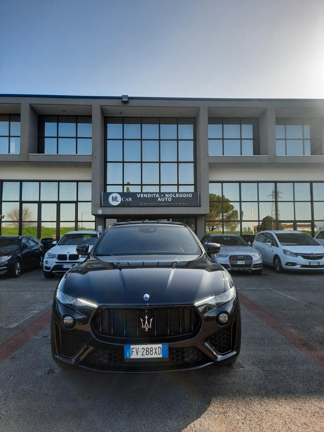 Maserati Levante V6 Diesel Q4 AWD Granlusso IVA DETRAIBILE