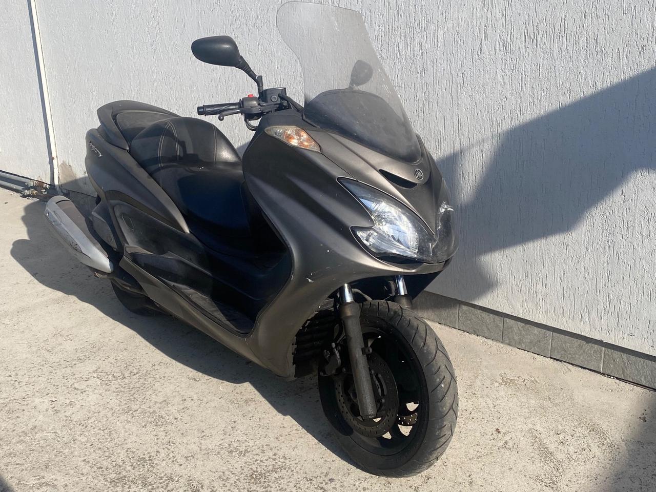 Yamaha Majesty 400